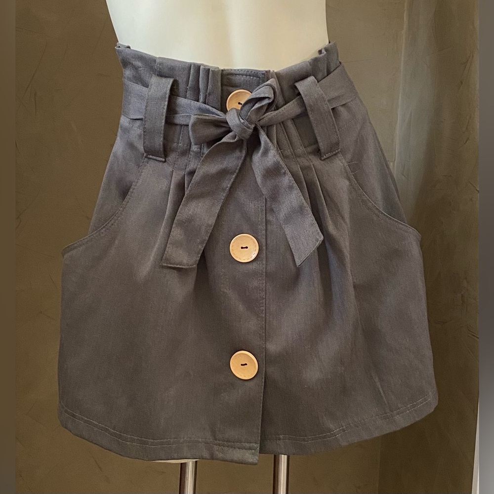 October Casual paperbag waist skirt Short Skirt Tie Fashion Decorative Button